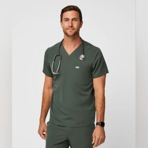 NWT FIGS Men's Chisec Green Three Pocket Scrub Size M